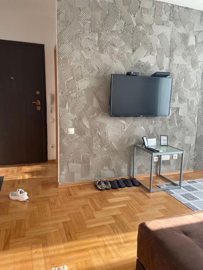 My Place Pristina Exteriör bild